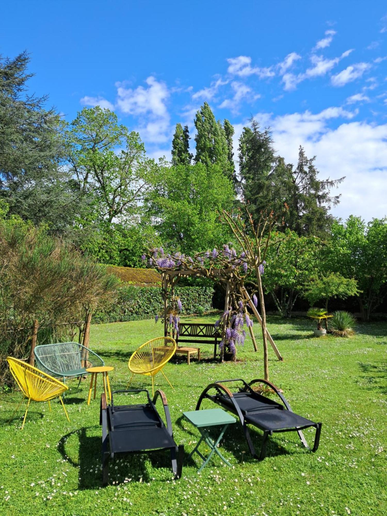 Le Jardin De Josseline Hotel Amboise Exterior photo