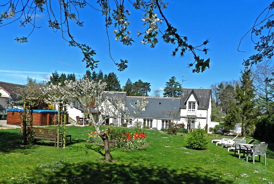 Le Jardin De Josseline Hotel Amboise Exterior photo
